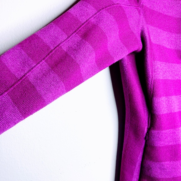 💍Avalanche Fleece Lined Hoodie Magenta Size Small - Picture 7 of 8